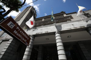 Prefeitura de BH realiza dois novos processos seletivos Prefeitura de BH realiza dois novos processos seletivos