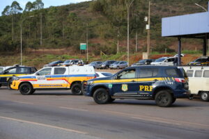 Viaturas policiais ganham “isenção” de multa. Entenda o que mudou na legislação! Viaturas policiais ganham "isenção" de multa. Entenda o que mudou na legislação!