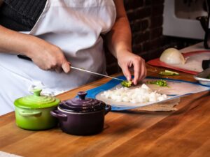 Oportunidade imperdível! Concurso em Minas Gerais tem vagas para limpeza e cozinha. Saiba mais! Oportunidade imperdível! Concurso em Minas Gerais tem vagas para limpeza e cozinha. Saiba mais!
