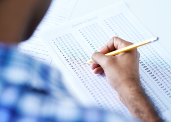 Prefeitura mineira realiza concurso público com 22 vagas