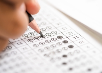 Processo seletivo em MG para mais de 40 cargos, com salários de até R$ 11,3 mil, abre inscrições