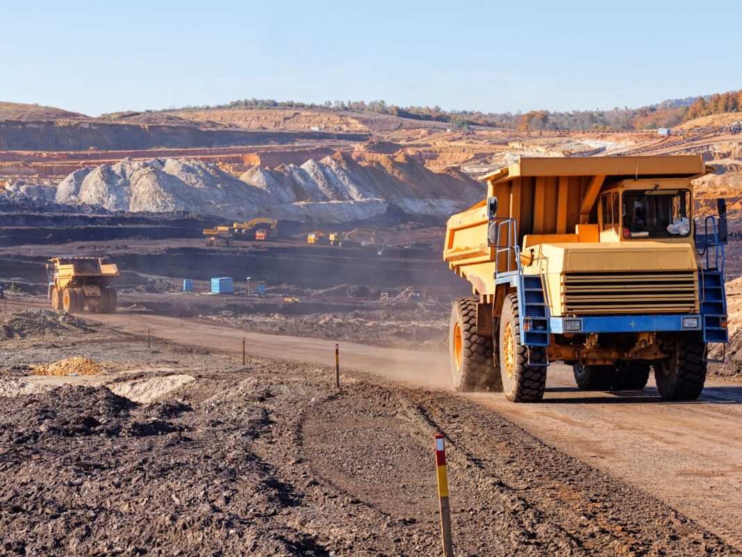 AngloGold abre oportunidades de emprego em Goiás e Minas Gerais AngloGold abre oportunidades de emprego em Goiás e Minas Gerais