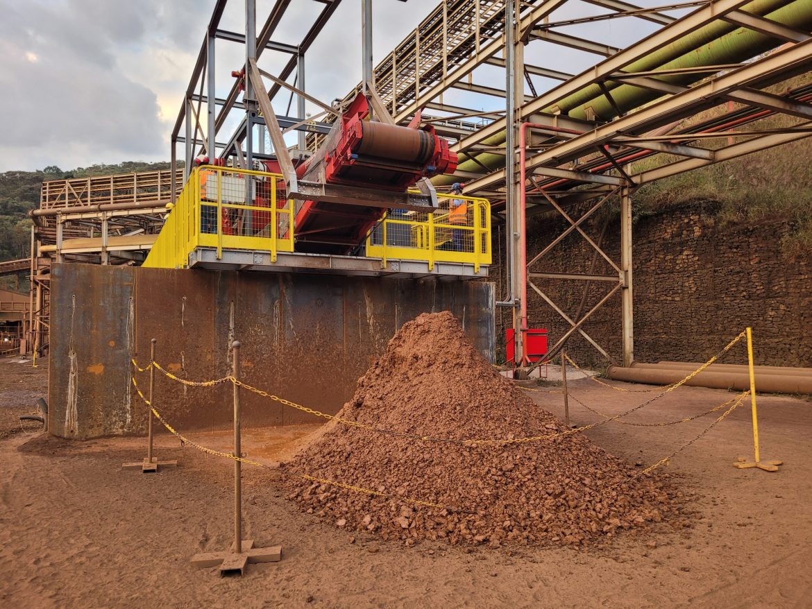 Samarco inicia o comissionamento do filtro prensa para o aterro experimental
