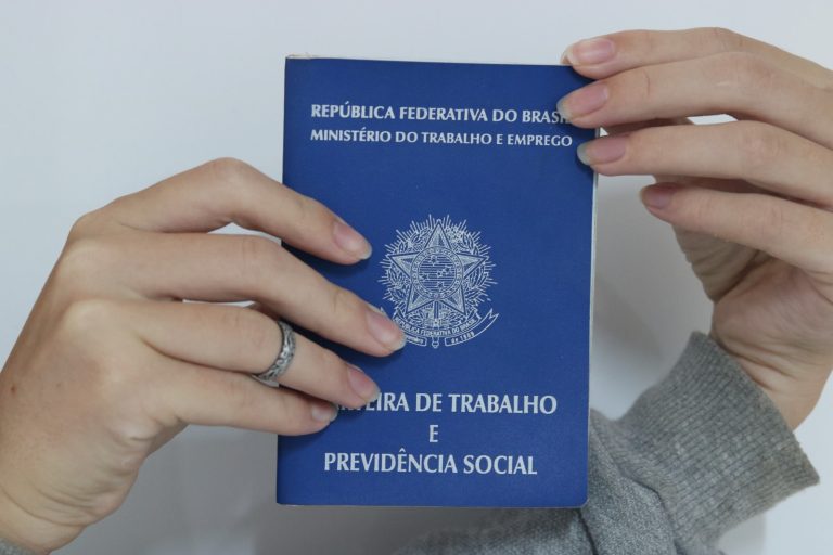 Sine Congonhas oferta 120 vagas de emprego nesta quarta-feira (12/07)
