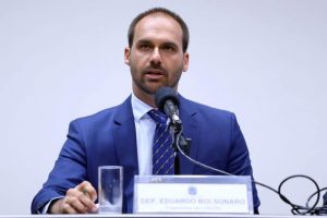 Respeito é bom – interpretando a ofensa de Eduardo Bolsonaro aos professores brasileiros Respeito é bom – interpretando a ofensa de Eduardo Bolsonaro aos professores brasileiros