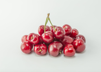 Nada como começar o dia matando uma caixa de cereja