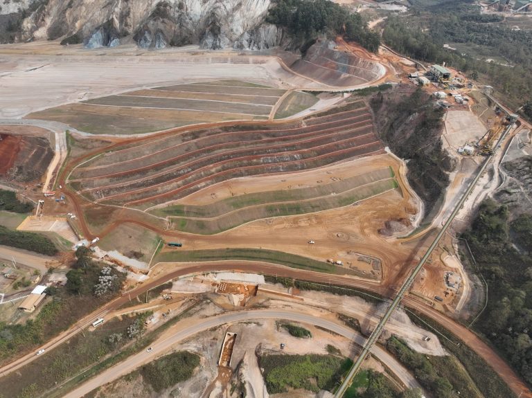 Samarco conclui descaracterização da cava do Germano, em Mariana (MG)   