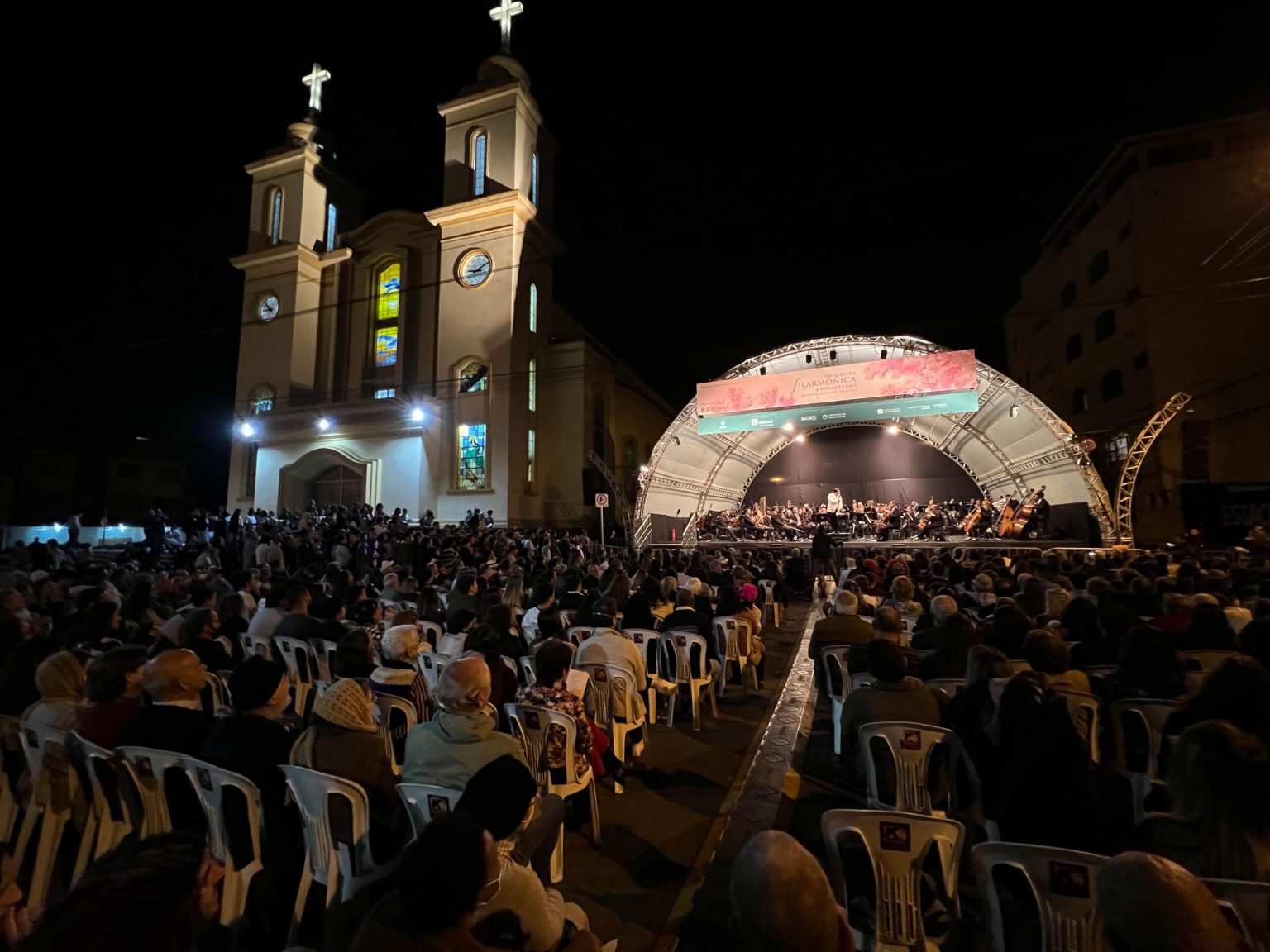 Filarmônica de Minas Gerais apresenta concerto gratuito em Ouro Preto Filarmônica de Minas Gerais se apresenta em Ouro Preto no dia 2 de setembro
