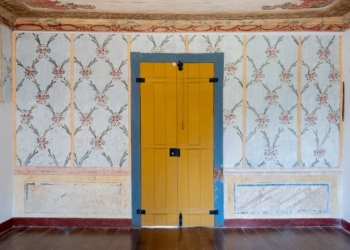 Documentário apresenta a restauração de pinturas decorativas do Museu Casa Padre Toledo em Tiradentes