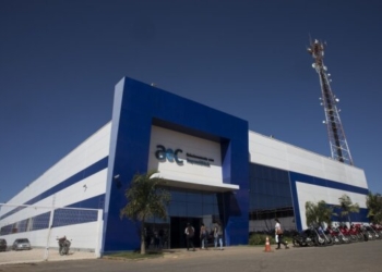 AeC abre 420 vagas em Montes Claros, para primeiro emprego e público universitário