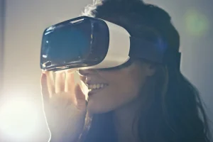 Realidade aumentada e realidade virtual: o que são e aplicações no cotidiano realidade aumentada