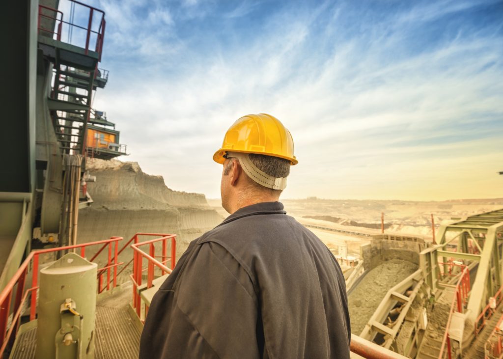 Empregos na mineração: Ferro Puro e GSM Mineração buscam profissionais para diversas áreas