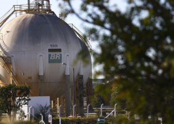 3 editais da Transpetro somam mais de 1,6 mil vagas com salários de até R$ 12,7 mil