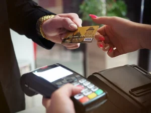 Organizando as finanças: 10 dicas rápidas para reduzir o estresse financeiro Organizando as finanças: 10 dicas rápidas para reduzir o estresse financeiro