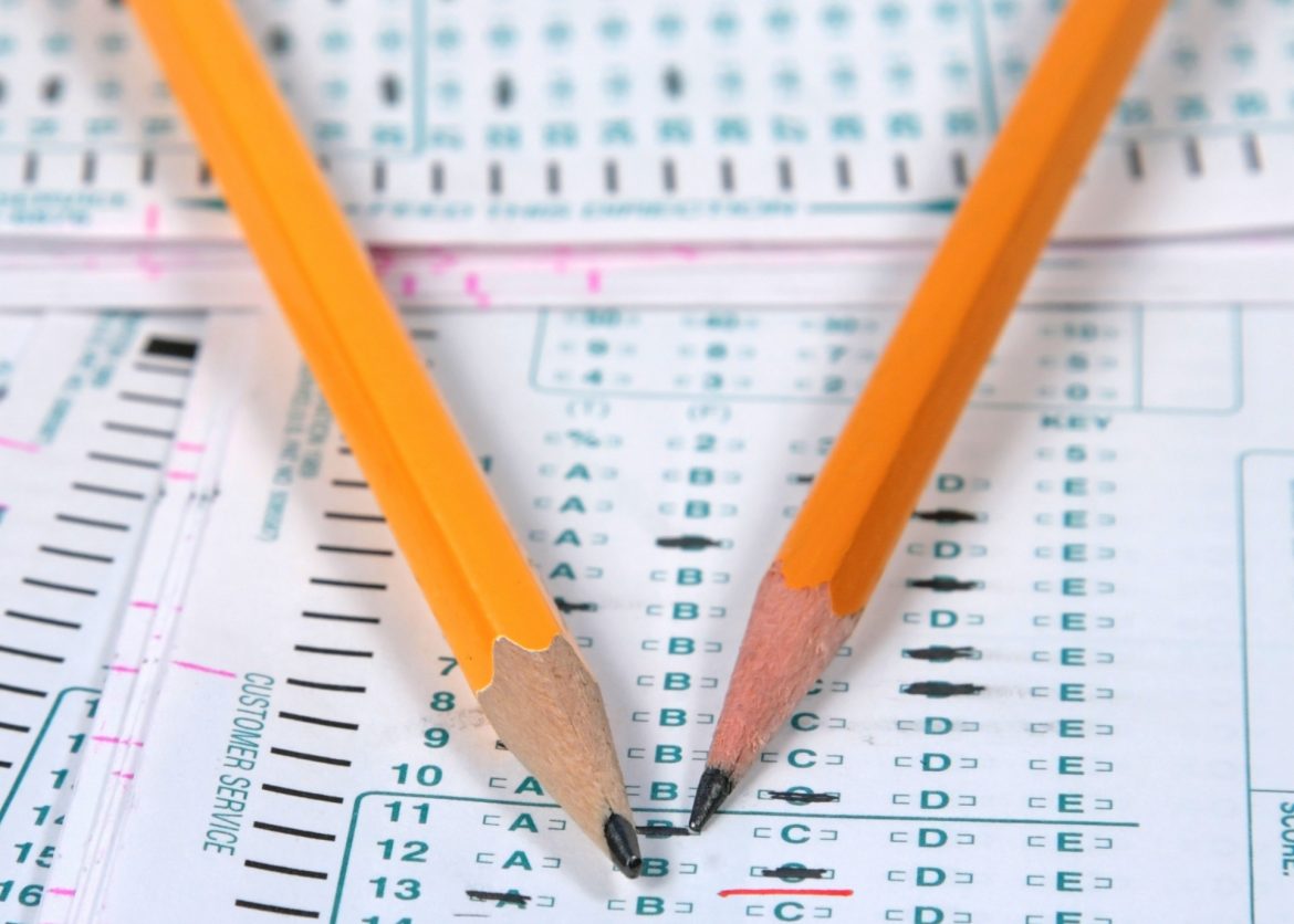 Prefeitura de Divinópolis, em MG, anuncia processo seletivo com salário de R$ 2.640,00