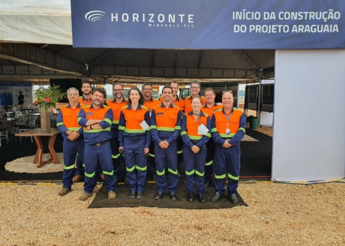 Mineradora anuncia 127 vagas de trabalho nos setores de metalurgia, manutenção, laboratório e outros