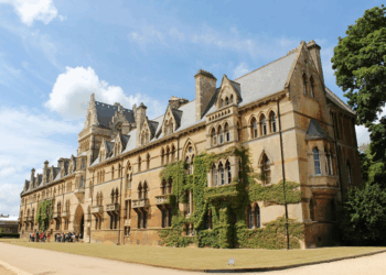 Brasil será sede da primeira unidade da Universidade de Oxford fora do Reino Unido em 2023