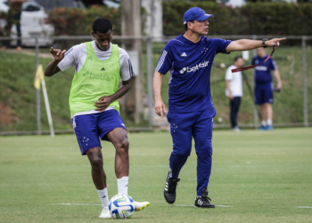 Rodada é desfavorável e Cruzeiro se aproxima da zona de rebaixamento
