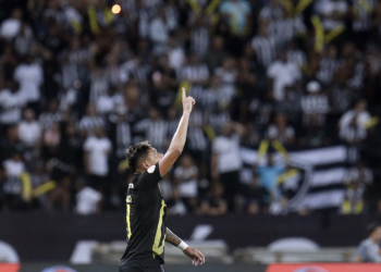 Guia: Confira os jogos do Mundo da Bola neste final de semana