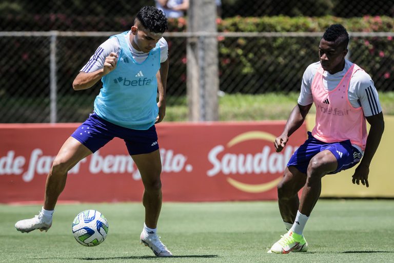 Após segunda vitória seguida, Cruzeiro tem uma semana de treinos antes de enfrentar o São Paulo