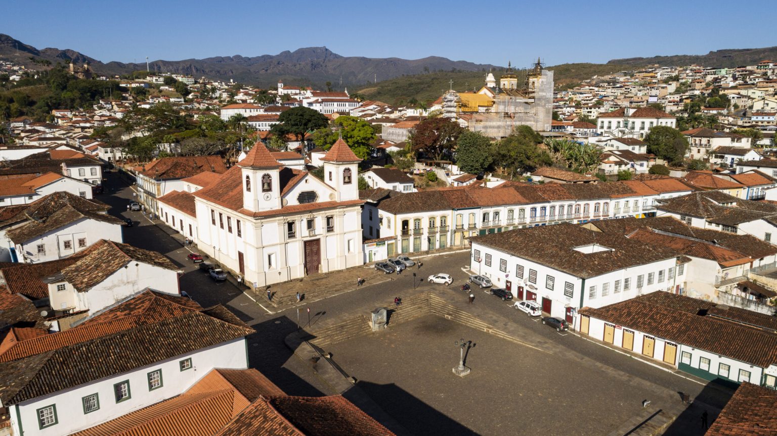 Programa Escola do Rio Doce oferece 95 vagas para curso de especialização na UFOP com Bolsa-Auxílio de mil reais Programa Escola do Rio Doce oferece 95 vagas para curso de especialização na UFOP com Bolsa-Auxílio de mil reais