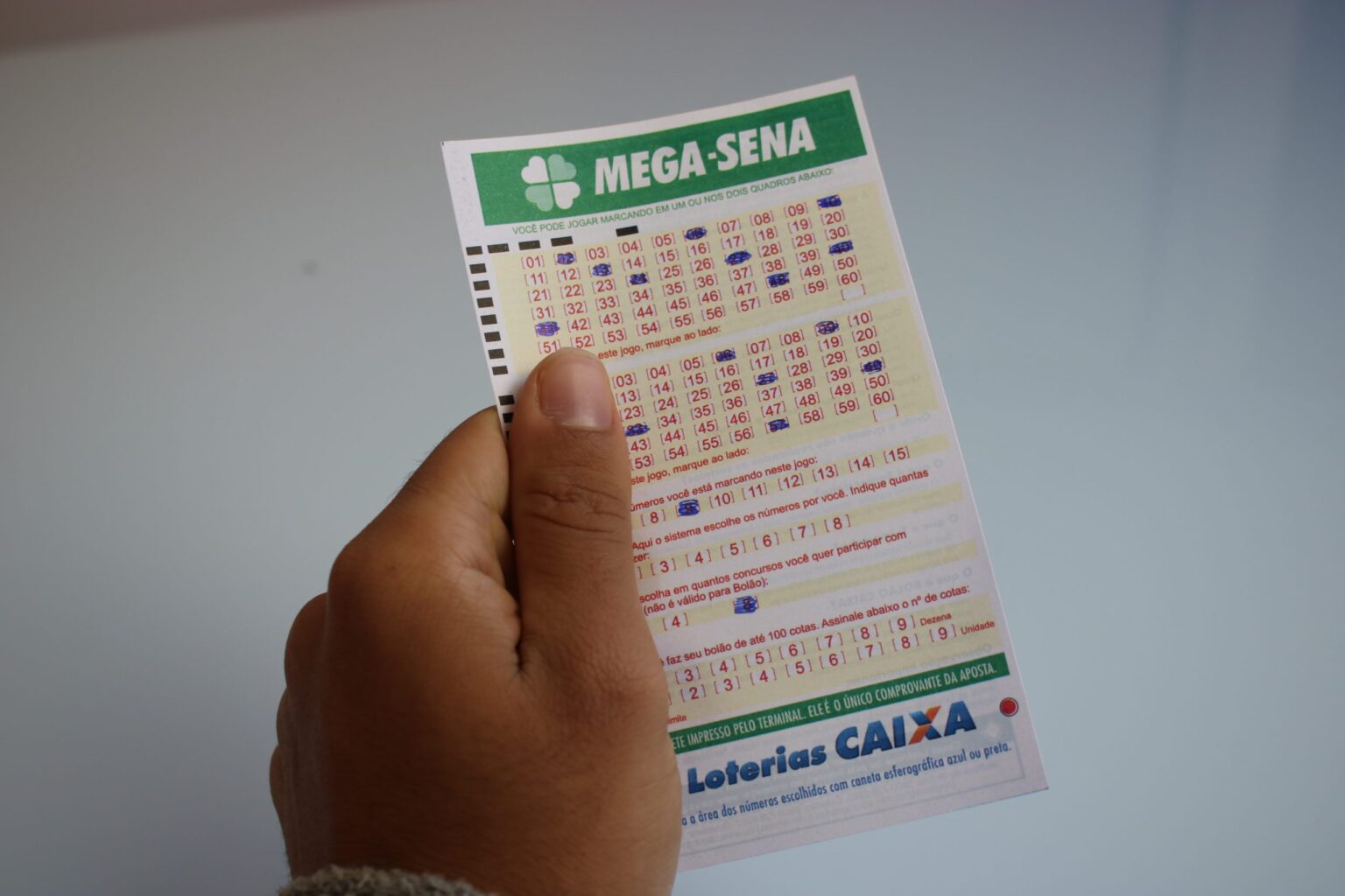 Resultado da Mega-Sena 2651, com prêmio estimado de R$ 105 milhões