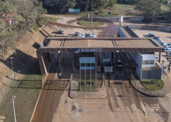 Samarco tem vagas para operadores de guindastes treliçados e telescópicos
