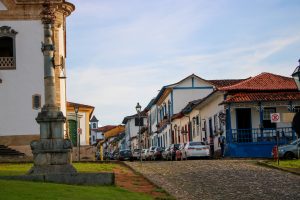 Rotativo de vagas volta a funcionar no Centro Histórico de Mariana
