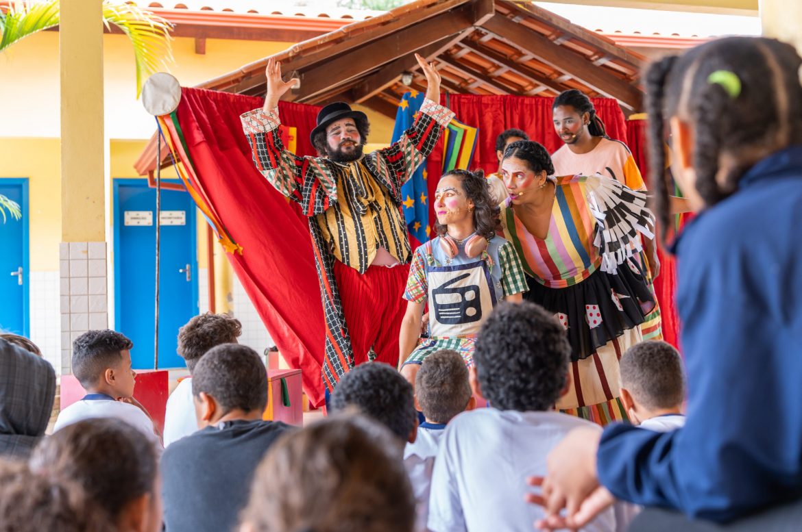 Trupe Sons do Brasil encerra itinerância 2023 no Museu de Mariana