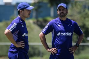 Sem jogo no meio de semana, Cruzeiro tem decisão em Curitiba neste sábado (11)