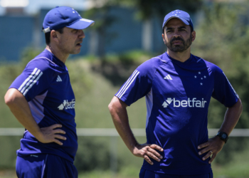 Sem jogo no meio de semana, Cruzeiro tem decisão em Curitiba neste sábado (11)