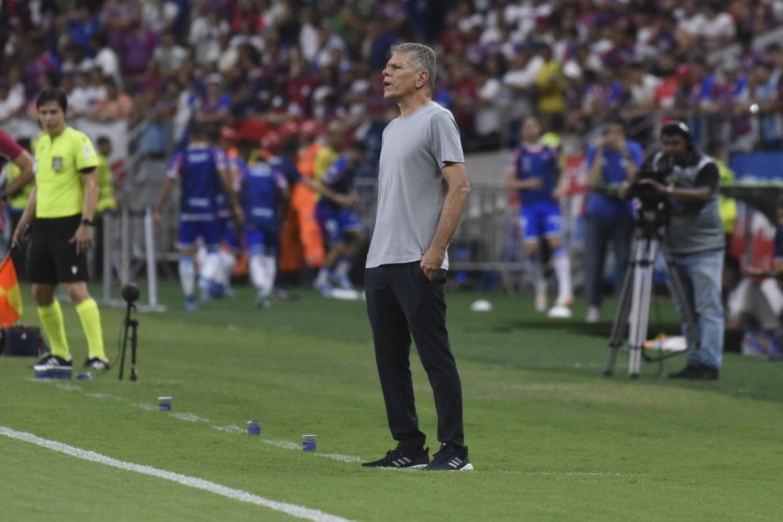 A esperança está na base? Confira como foi a estreia de Paulo Autori como treinador