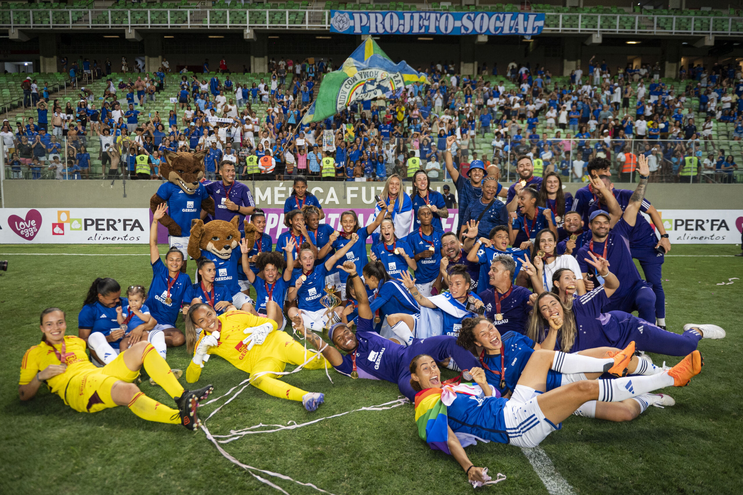 Cruzeiro conquista título estadual diante do Atlético, no Independência. Foto: Cruzeiro / Flickr / Reprodução