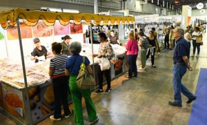 34ª Feira Nacional de Artesanato reunirá talentos de todas as regiões do país em BH, de 06 a 10 de dezembro, no Expominas 34ª Feira Nacional de Artesanato reunirá talentos de todas as regiões do país em BH, de 06 a 10 de dezembro, no Expominas