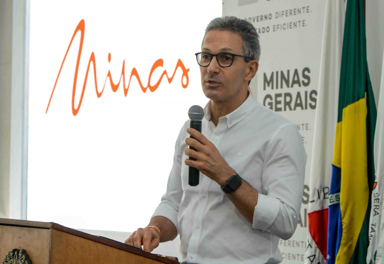 Por que podemos considerar o governo Zema como um exemplo de tentativa neoliberal de destruir Minas Gerais? Por que podemos considerar o governo Zema como um exemplo de tentativa neoliberal de destruir Minas Gerais?