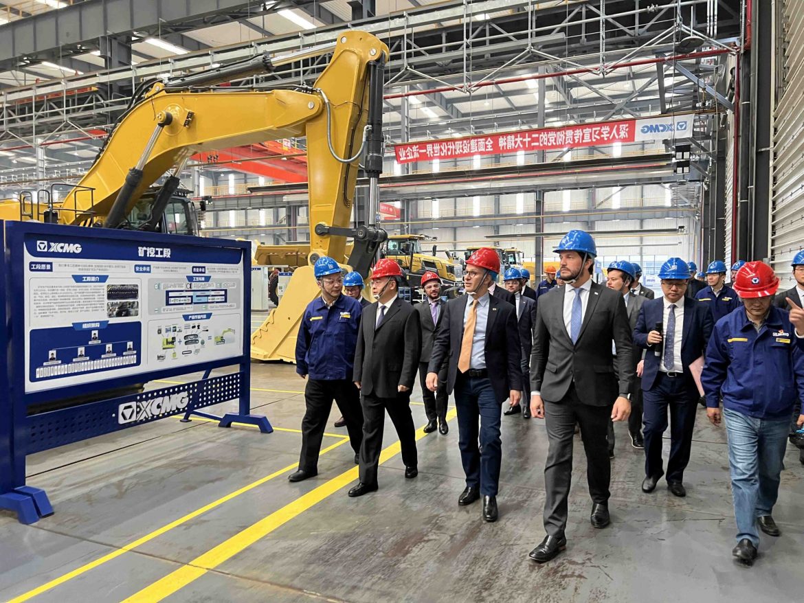 Governador Zema anuncia histórico investimento chinês de R$ 270 milhões em MG