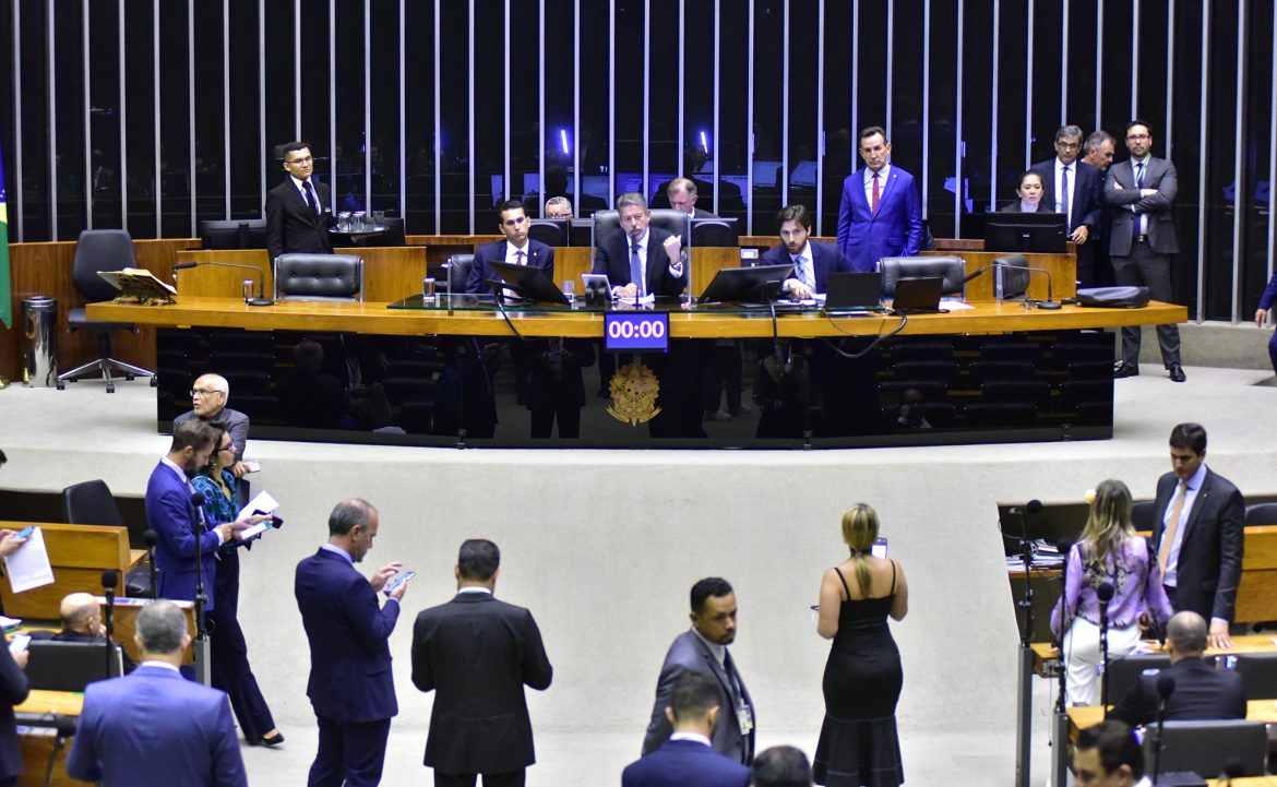 Câmara aprova dia da Consciência Negra como feriado nacional