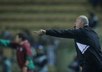 Atlético mira reforços pontuais para fortalecer elenco