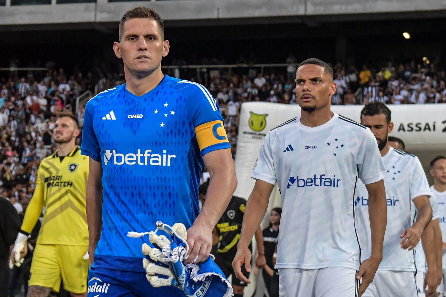 Cruzeiro garante a permanência na Série A após empate com Botafogo