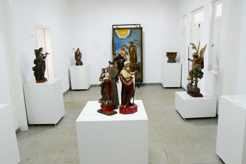 Prefeitura de Itabirito promove exposição centenária de arte sacra Prefeitura de Itabirito promove exposição centenária de arte sacra