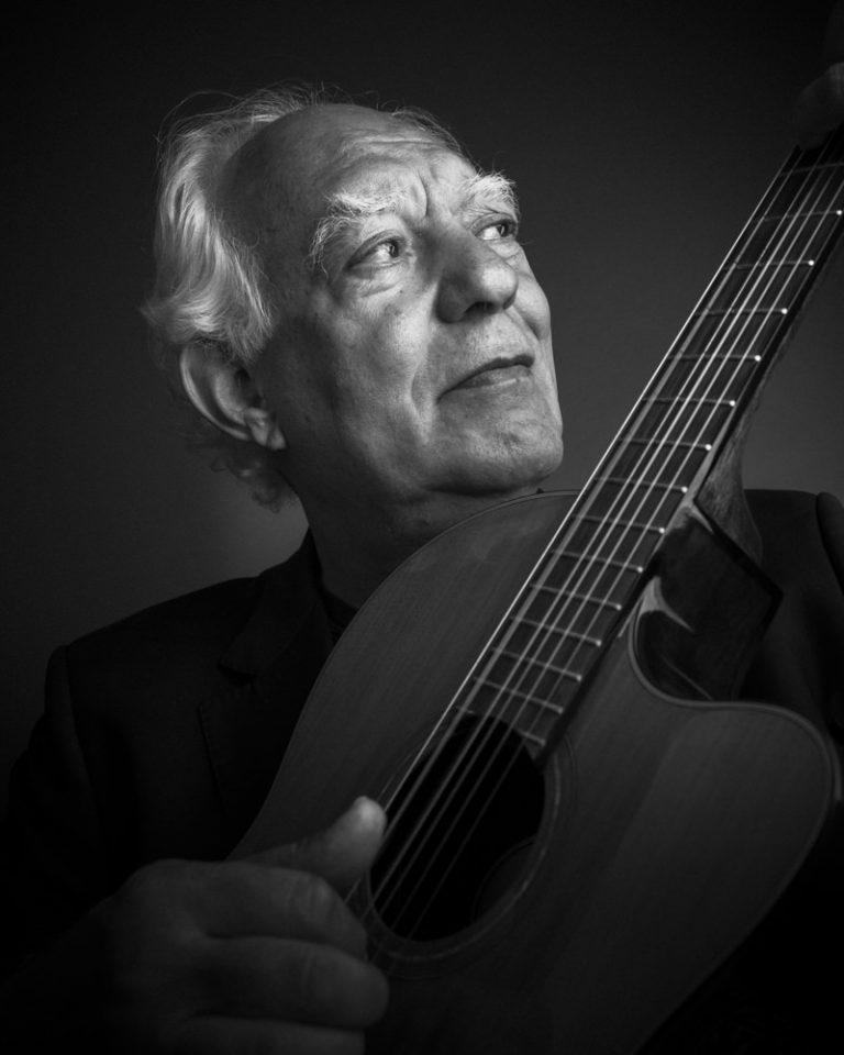 Robson Santos apresenta o show ‘Novo Lugar’ nesta quarta-feira, no Campus Pampulha