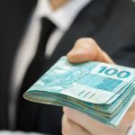 Carreira e dinheiro: veja a previsão de 2024 para o seu signo (Parte I)