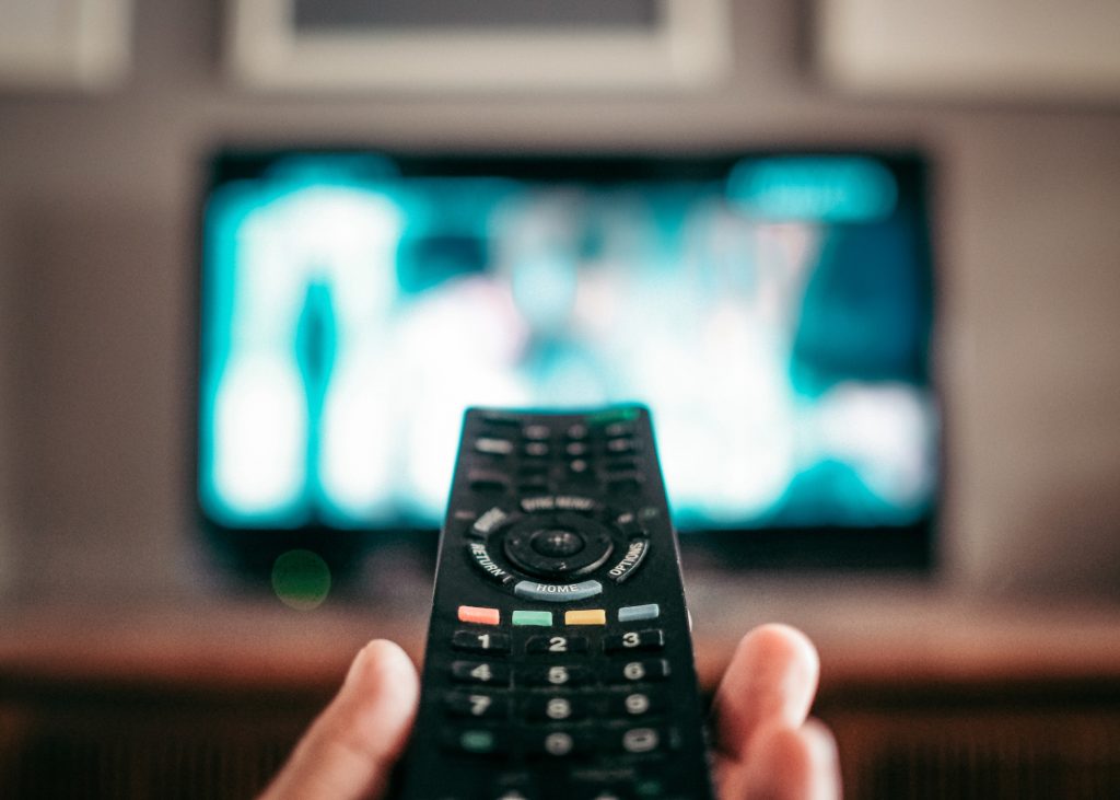 O que devo considerar ao comprar uma TV nova? O que devo considerar ao comprar uma TV nova?
