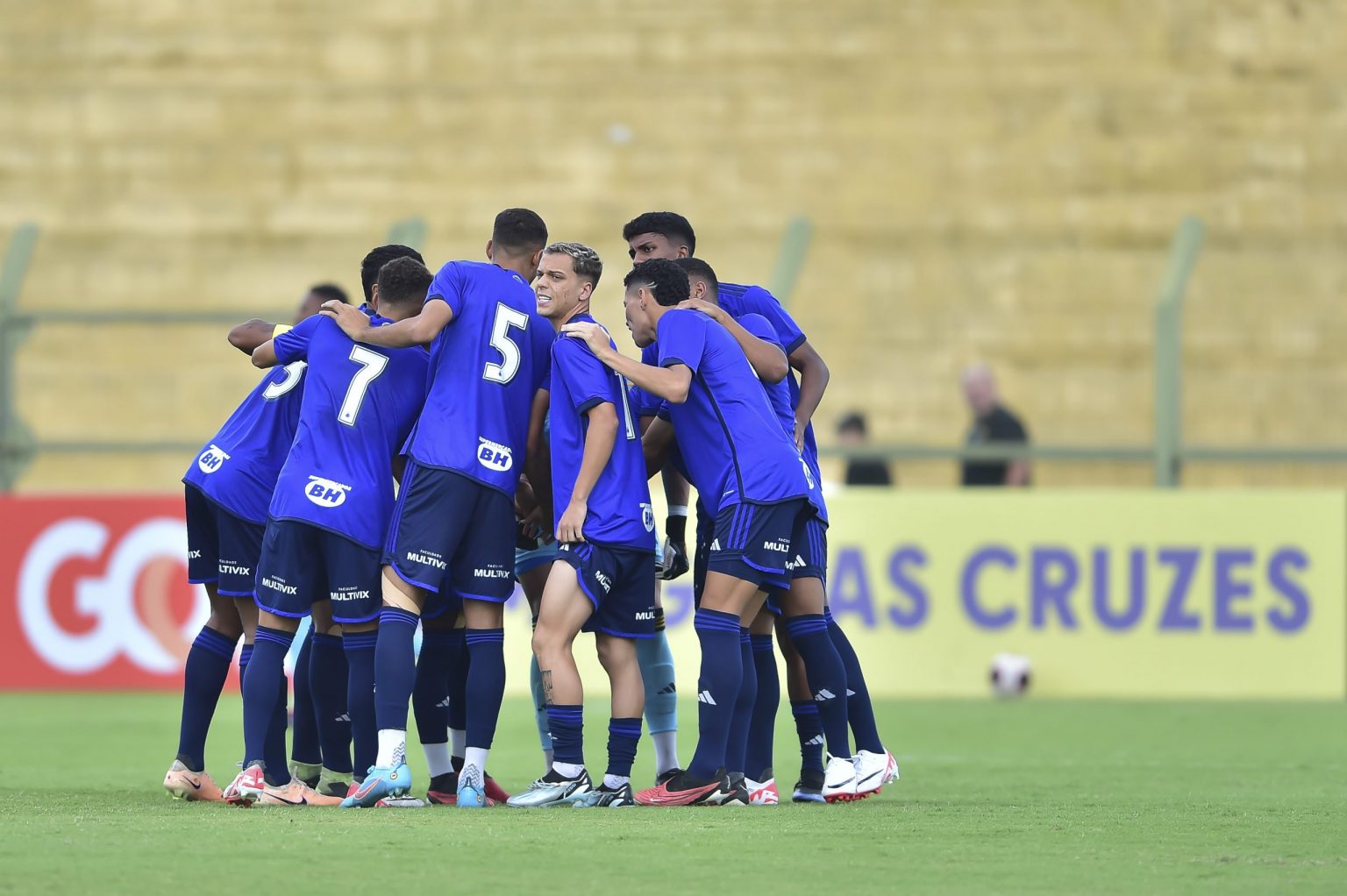 Cruzeiro tropeça na Copinha mas só depende de si para classificar