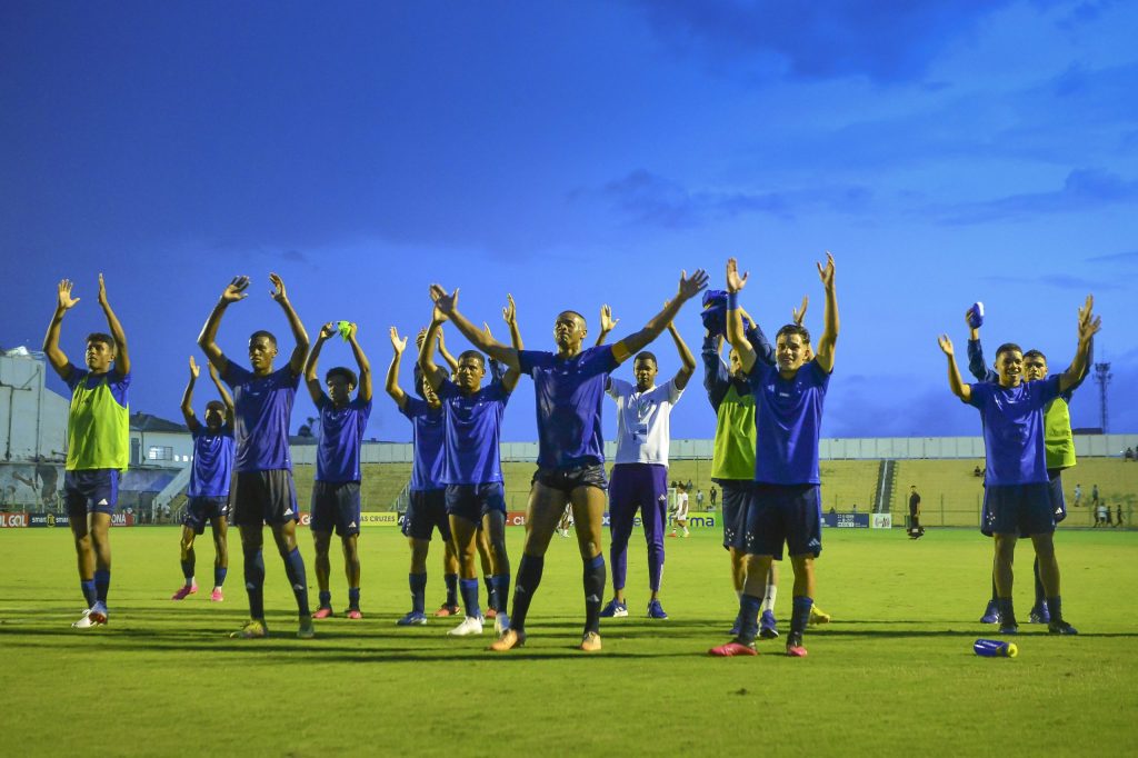 Cruzeiro goleia União Mogi e garante classificação como líder da chave na Copinha Cruzeiro goleia União Mogi e garante classificação como líder da chave na Copinha