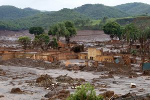 Barragem do Fundão: Atingidos pelo crime ambiental em Mariana podem entrar com novo processo contra Vale e Samarco Barragem do Fundão: Atingidos pelo crime ambiental em Mariana podem entrar com novo processo contra Vale e Samarco