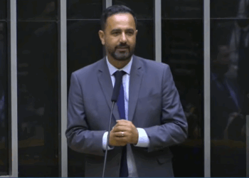 Duarte Júnior toma posse como Deputado Federal