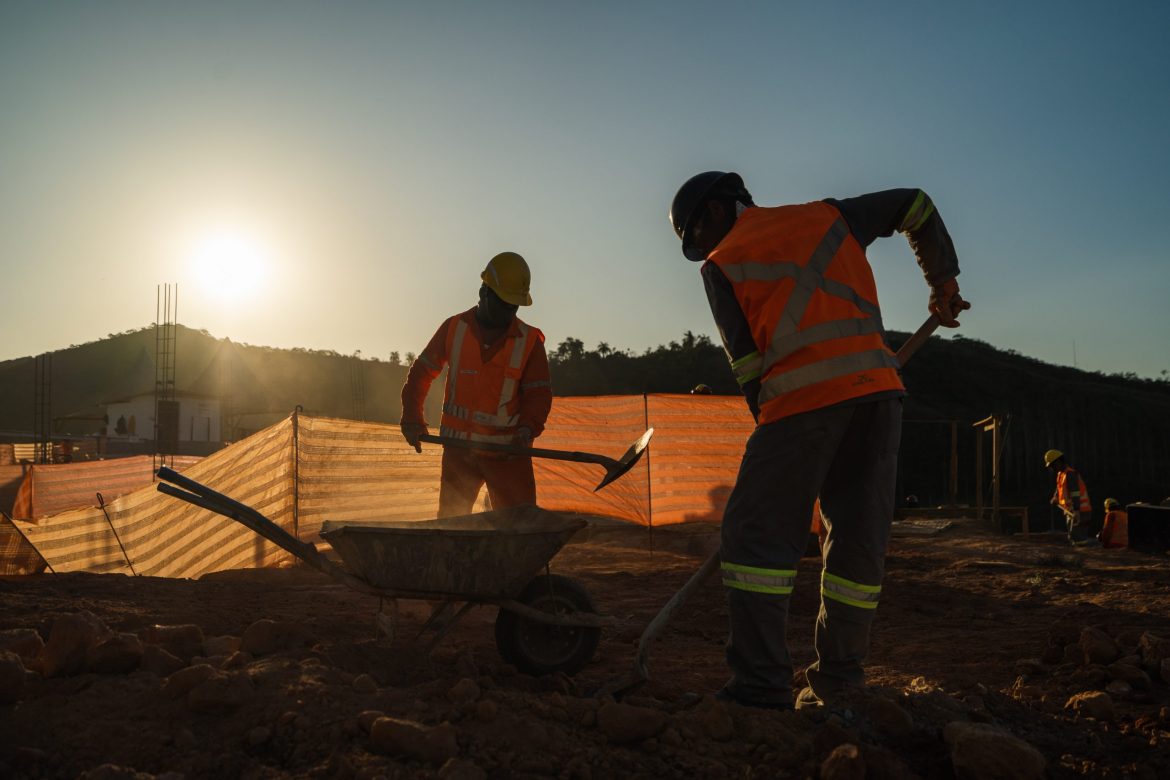 165 oportunidades de emprego são anunciadas para Mariana