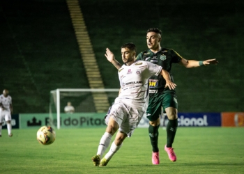 Itabirito vence mais uma fora de casa e segue vivo no Grupo A