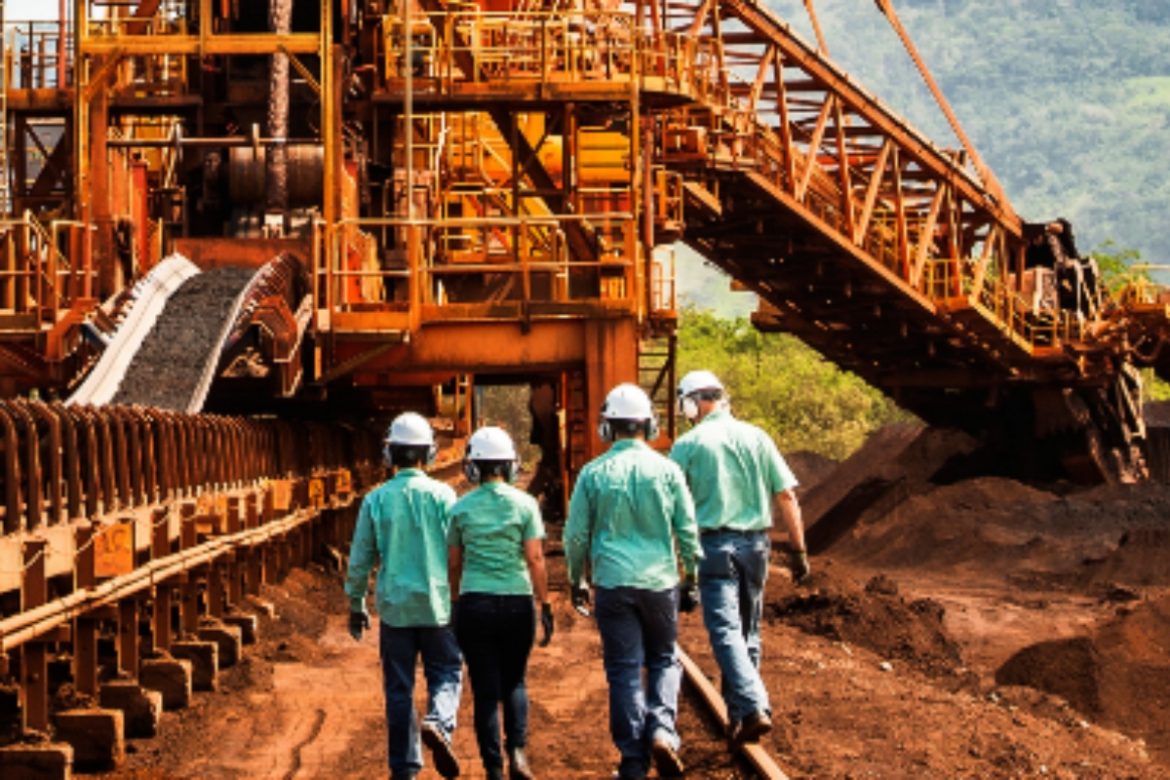 Vale conta com mais de 200 vagas de emprego em vários cargosq